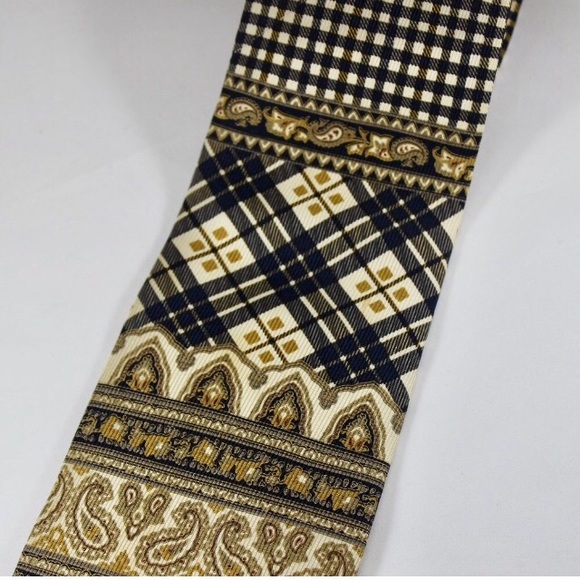 Aquascutum Tie Cream, Gold & Black Deco, 100% Silk - Picture 3 of 5